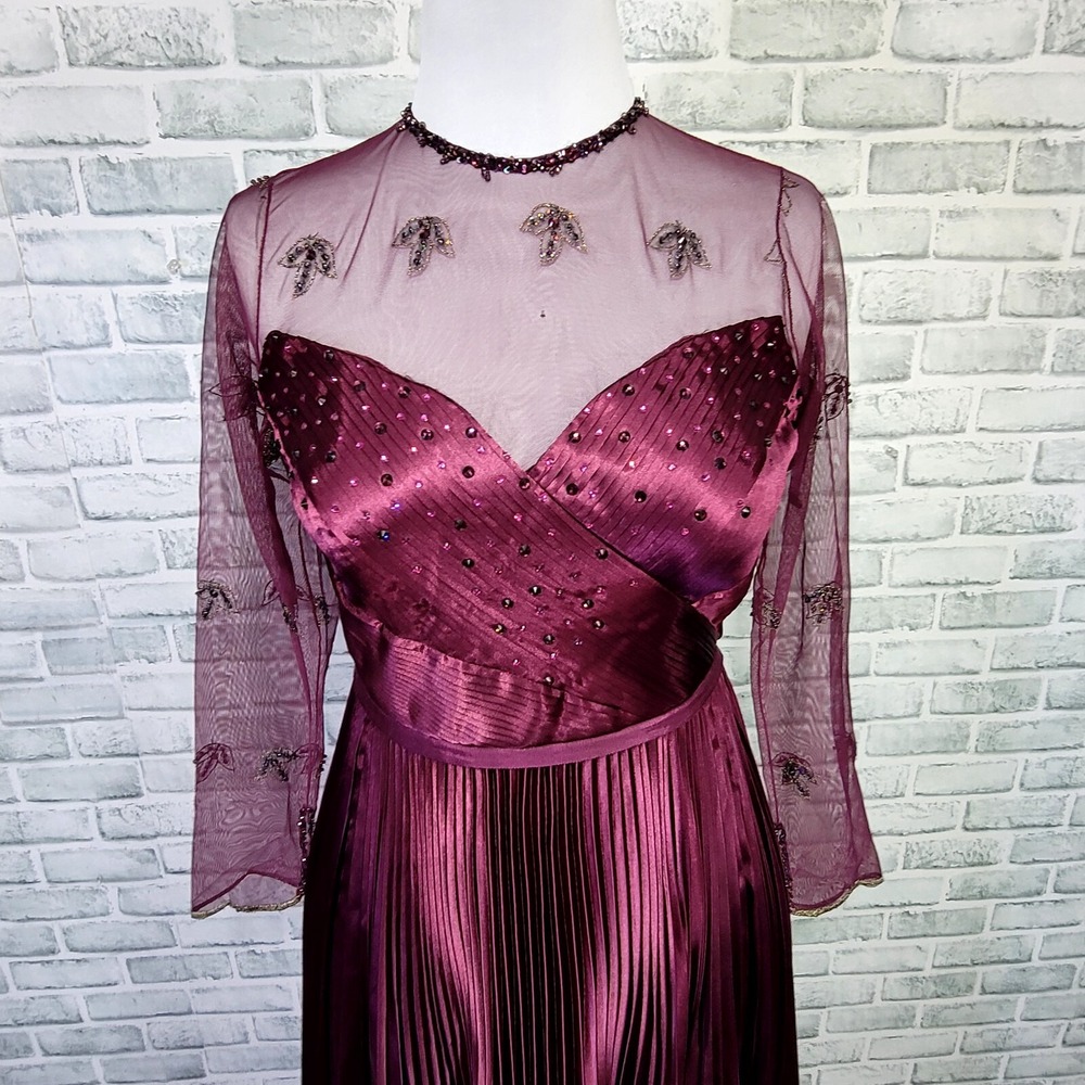 Ted Baker 4/L‎ Limited Edition Purple Pleated Formal Gown Beaded Long Sleeve - Picture 8 of 16